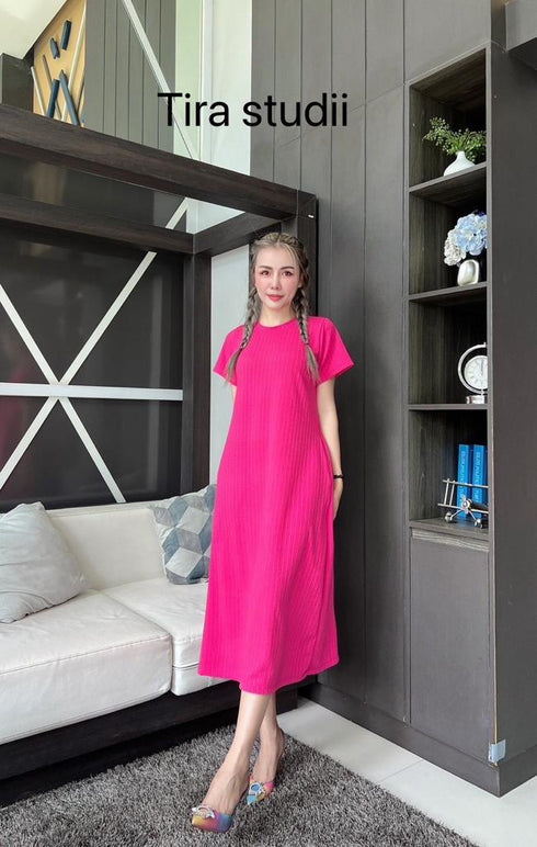 TIRA Round Neck Half Sleeves Mid Length Dresses